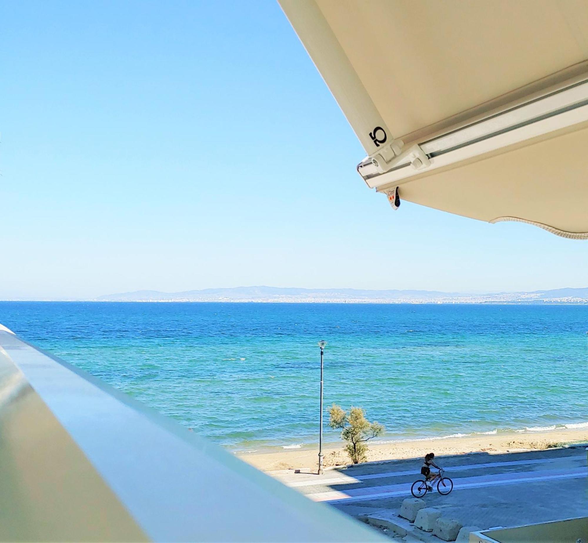 Niko'S Apartment - Beautiful Sea View Apartment ! Peraia  Екстер'єр фото
